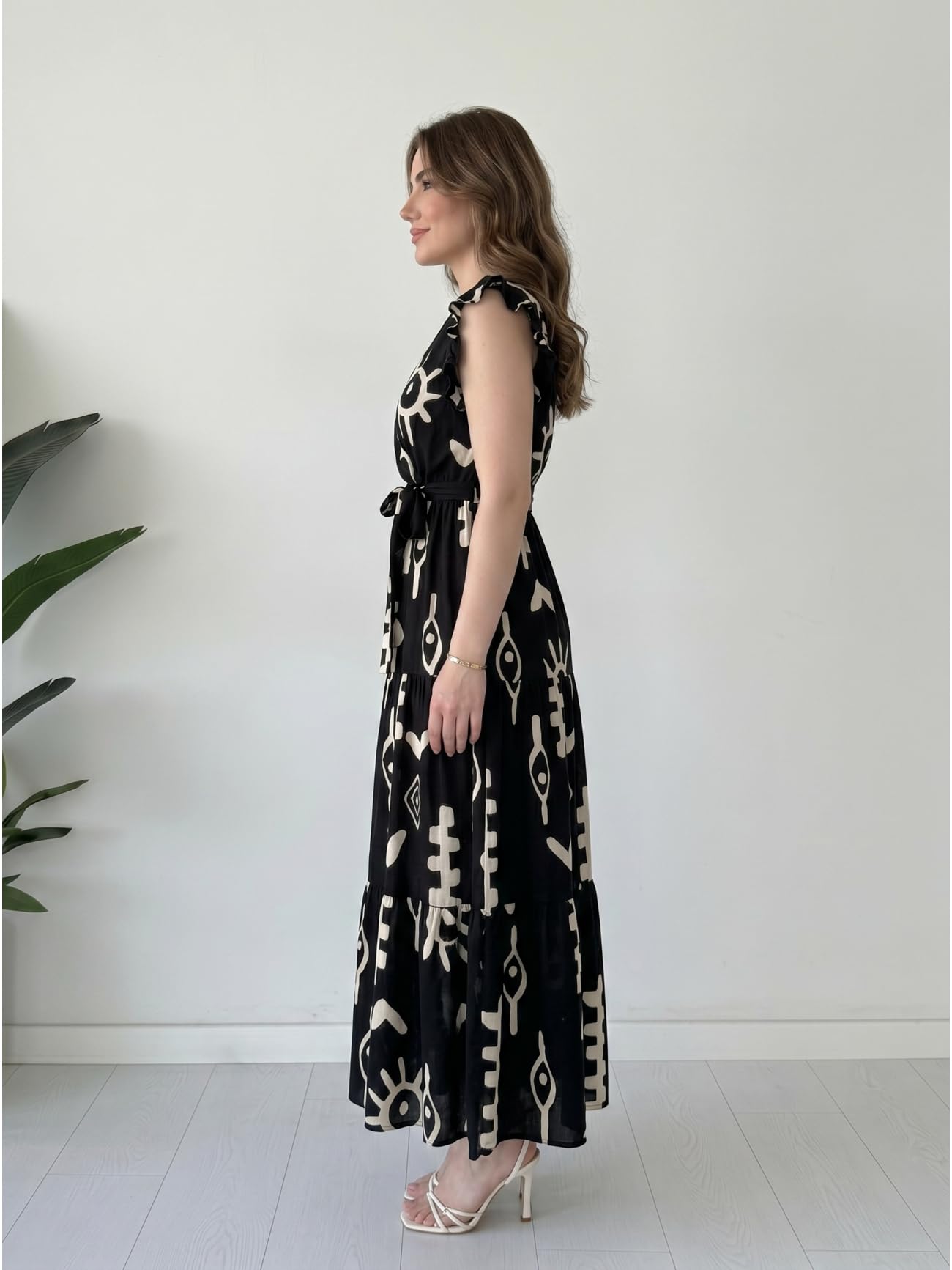Modestouze Attires Dress for Women Western Maxi Style, Indo Western Dresses, One Piece Long Gown, A Line Flared Pattern, Ethnic Look Outfit for Women
