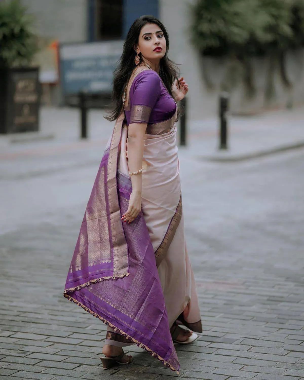Yashika Women Banarasi Kanjivaram Silk Saree Set with Blouse |saree for Women | Saree | New Sari | Latest Saree